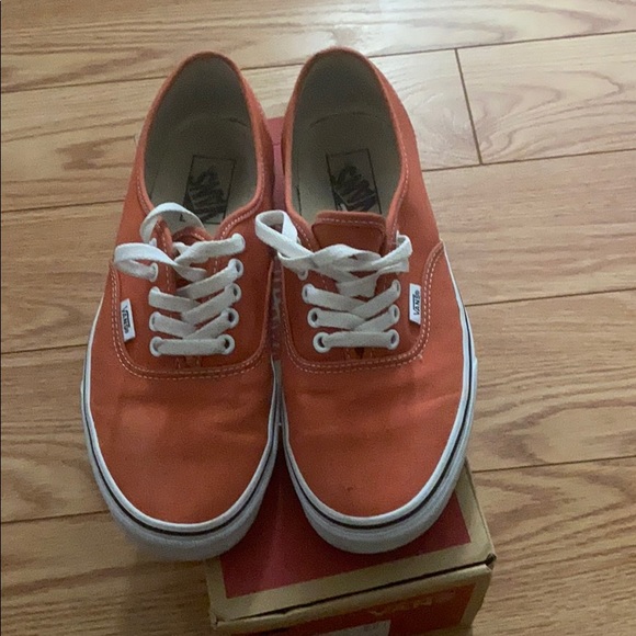 Vans Authenitcs - Picture 2 of 4